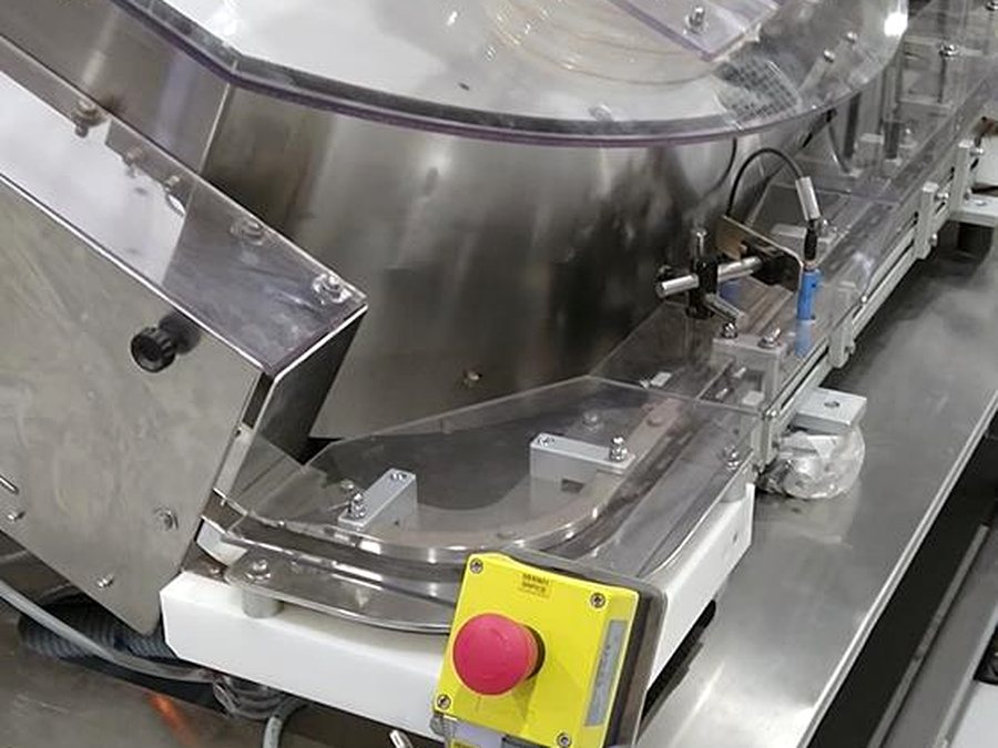Automação e segurança em linha de cápsulas